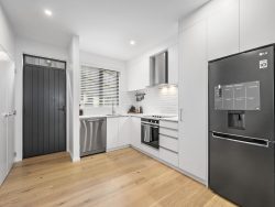 8C Ferry Road, Days Bay, Lower Hutt, Wellington, 5013, New Zealand