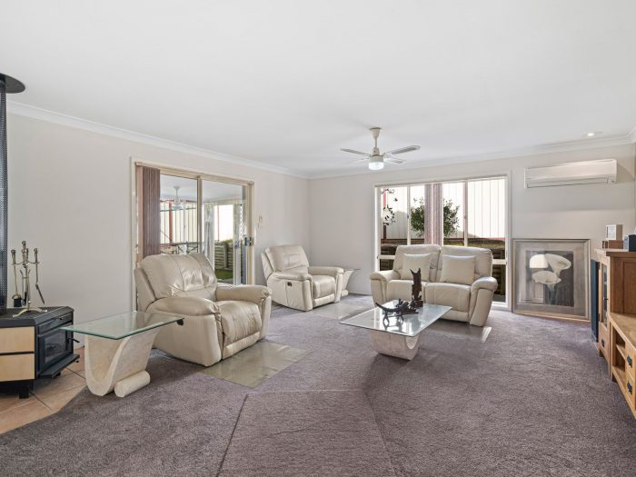 42 Kalani Rd, Bonnells Bay NSW 2264, Australia