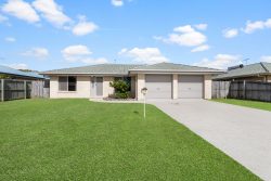31 Kelliher St, Rothwell QLD 4022, Australia