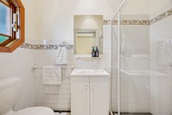 48 Park Ave, Rosslyn Park SA 5072, Australia