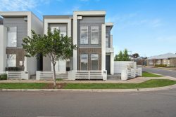 66 Burnlea Parade, Blakeview SA 5114, Australia