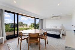 8 Lagoon Way, Omaha, Rodney, Auckland, 0986, New Zealand