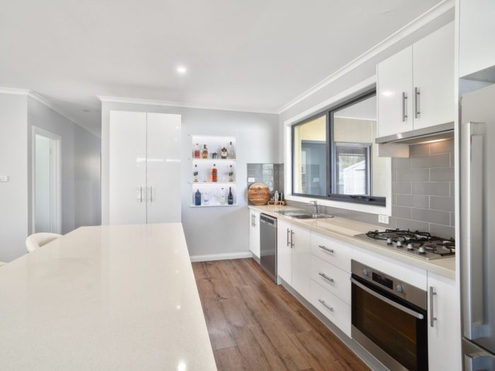 2 Learmonth St, Hamilton VIC 3300, Australia