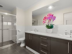 21 Lighthouse Terrace, Seaford Meadows SA 5169, Australia