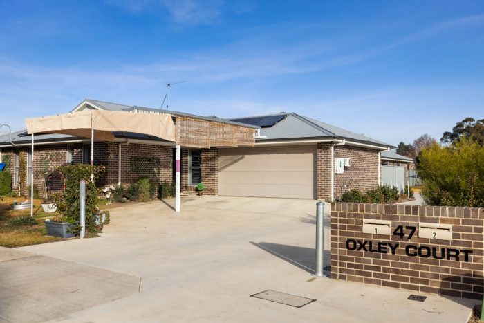 Unit 1/47 Long St, Boorowa NSW 2586, Australia