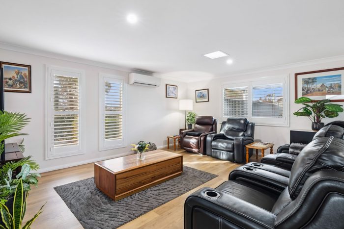 Unit 1/47 Long St, Boorowa NSW 2586, Australia