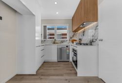 1/2 Lupton Road, Manurewa, Manukau City, Auckland, 2102, New Zealand