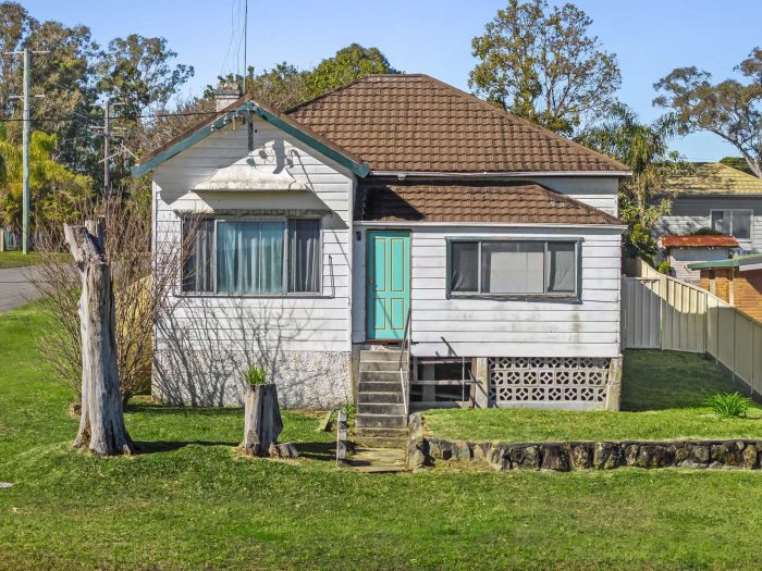 136 Macquarie St, Morisset NSW 2264, Australia