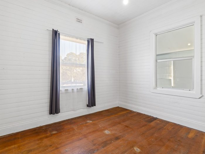 136 Macquarie St, Morisset NSW 2264, Australia