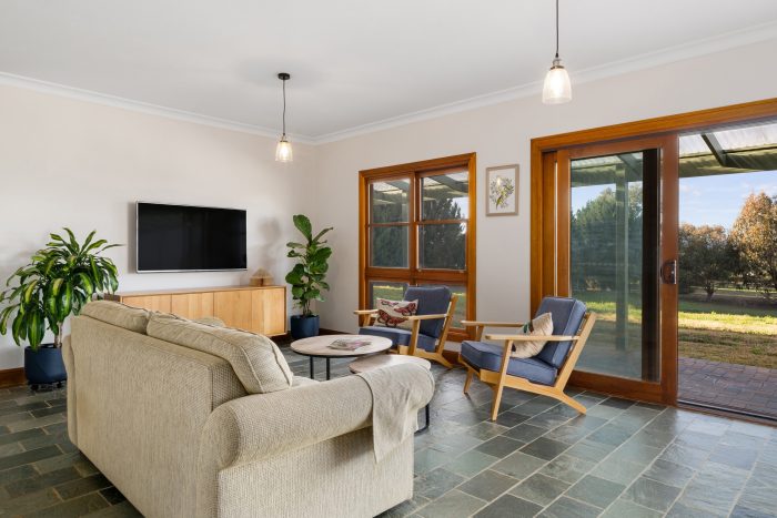 55 Merryville Dr, Murrumbateman NSW 2582, Australia