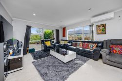 14 Montilla Place, Manurewa, Auckland, 2102, New Zealand