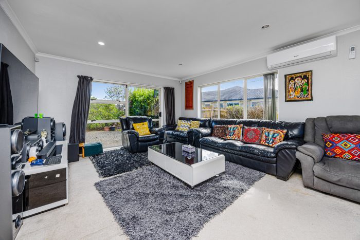 14 Montilla Place, Manurewa, Auckland, 2102, New Zealand