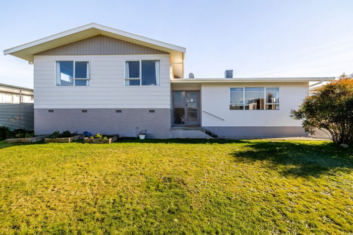 14 Dewe Avenue, Feilding, Manawatu, Manawatu / Whanganui, 4702, New Zealand