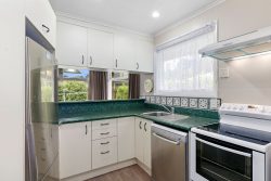 5 Norana Road, Maoribank, Upper Hutt, Wellington, 5018, New Zealand