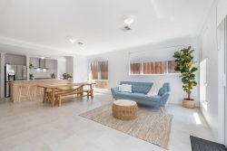 8 Bulloo Loop, Ellenbrook WA 6069, Australia