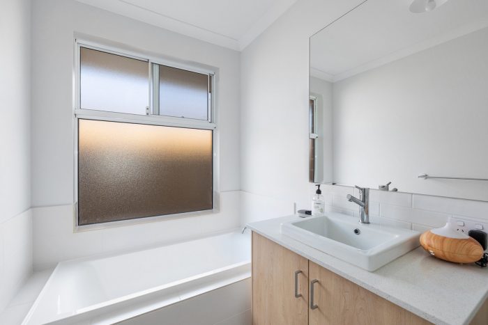 8 Bulloo Loop, Ellenbrook WA 6069, Australia