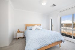 8 Bulloo Loop, Ellenbrook WA 6069, Australia