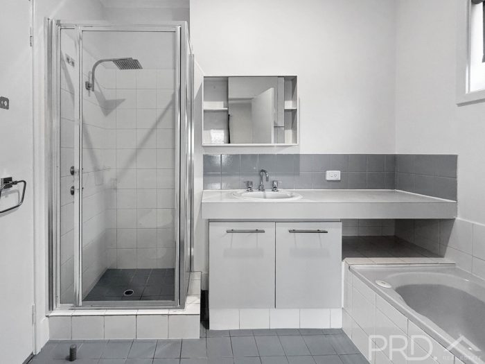 6 Parker Cl, Baynton WA 6714, Australia