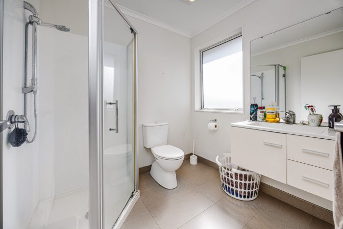 13 Phar Lap Crescent, Takanini, Papakura, Auckland, 2112, New Zealand