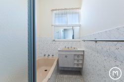 10 Throssell St, Como WA 6152, Australia