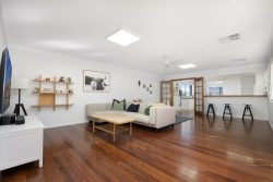 98 Racecourse Rd, South Penrith NSW 2750, Australia