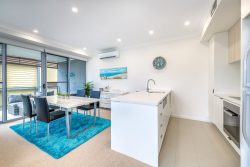 Unit 9/3400 Panorama Dr, Carrara QLD 4211, Australia