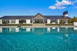 31 Robinson Road, Coatesville, Rodney, Auckland, 0793, New Zealand