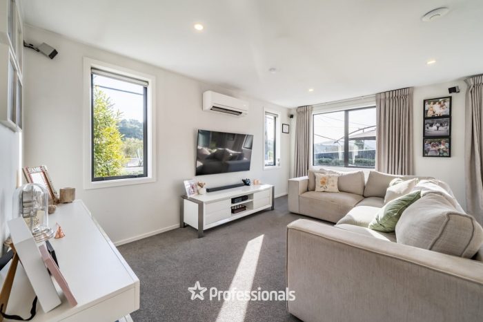 393 Stokes Valley Road, Stokes Valley, Lower Hutt, Wellington, 5019, New Zealand