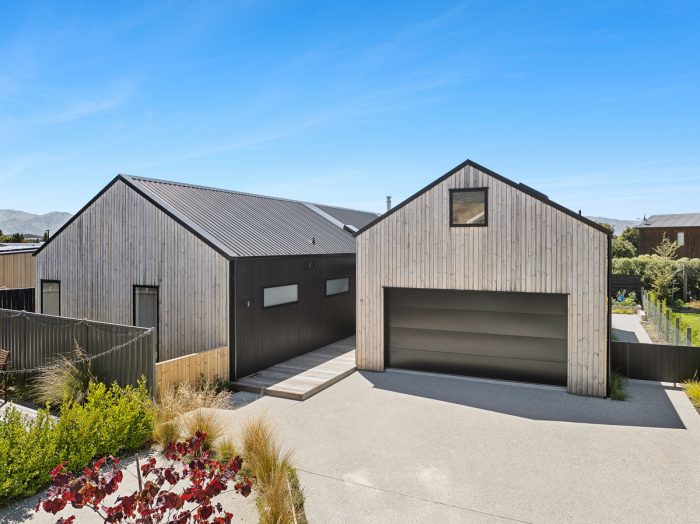 12 Cleland Close, Wanaka, Otago, 9382, New Zealand