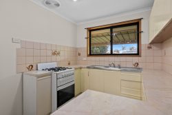 119 Taylors Ave, Morphett Vale SA 5162, Australia