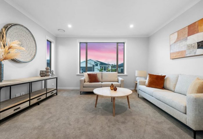 42 Tipu Crescent, Milldale, Rodney, Auckland, 0932, New Zealand