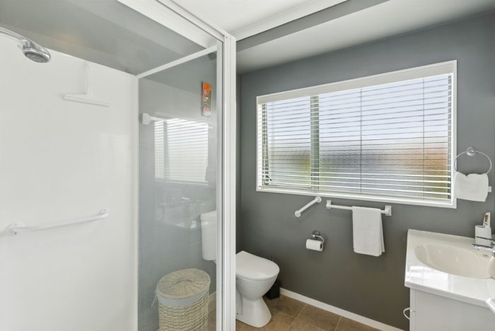 5/17 Redwood Close, Paraparaumu, Kapiti Coast, Wellington, 5032, New Zealand