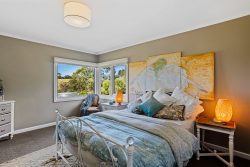 24 Thomas Rd, Woodbridge TAS 7162, Australia