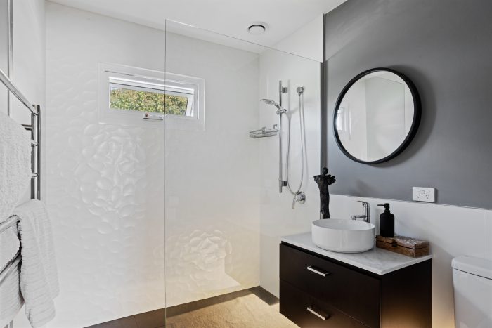 24 Thomas Rd, Woodbridge TAS 7162, Australia