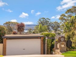 88 Ridge St, Catalina NSW 2536, Australia