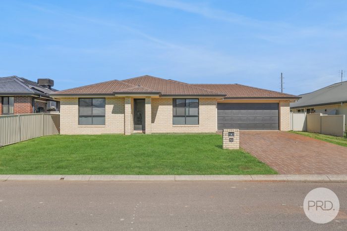 4 Wickham St, Westdale NSW 2340, Australia