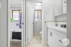 4 Wickham St, Westdale NSW 2340, Australia