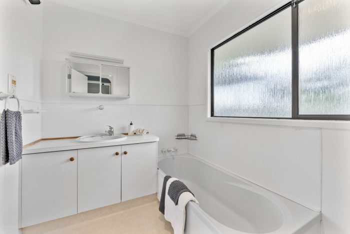 7 Kaitake Place, Oakura, New Plymouth, Taranaki, 4314, New Zealand