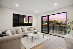 77A Schoolside Road, Kumeu, Rodney, Auckland, 0810, New Zealand