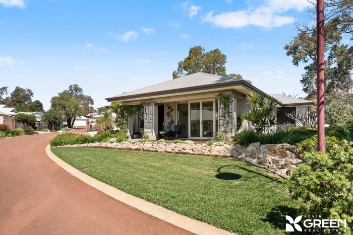 5 Autumn Glen, Dawesville WA 6211, Australia