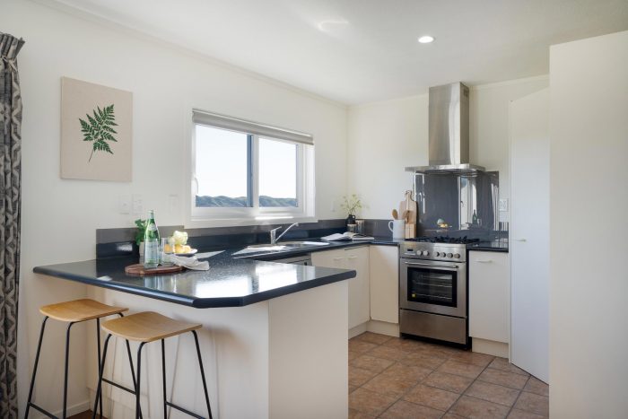 27B Kentwood Drive, Woodridge, Wellington, 6037, New Zealand