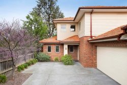 Unit 2/37 Bank St, Ascot Vale VIC 3032, Australia