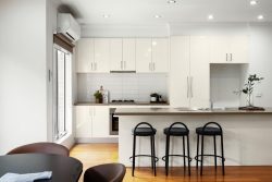 Unit 2/37 Bank St, Ascot Vale VIC 3032, Australia