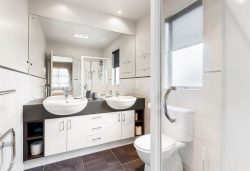 91 Baverstock Road, Flat Bush, Manukau City, Auckland, 2016, New Zealand