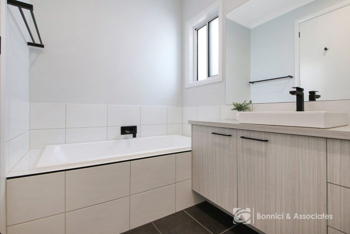 1B John Cres, Beechworth VIC 3747, Australia
