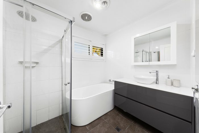 13 Broughton Pl, Davidson NSW 2085, Australia