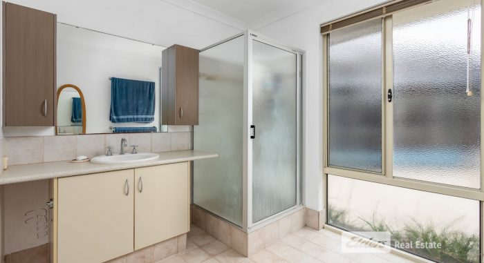 10 Buckland Way, Australind WA 6233, Australia