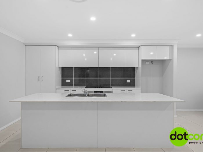 16 Canterbury St, Hamlyn Terrace NSW 2259, Australia