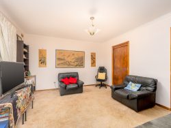15 Delatite Ave, Shepparton VIC 3630, Australia