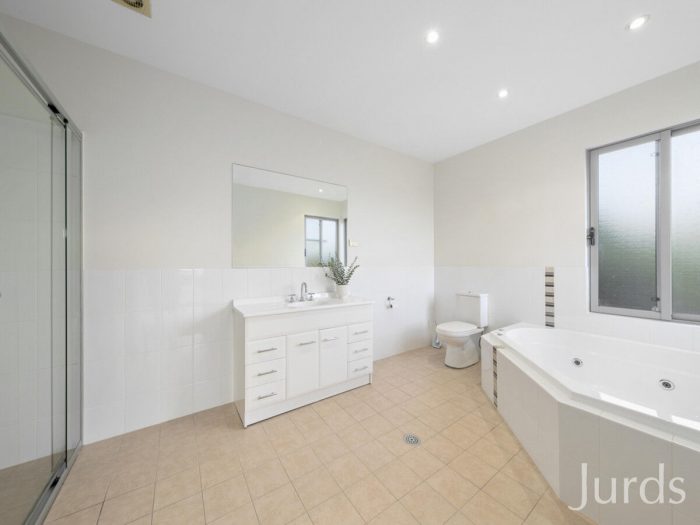 Unit 55/2 Oakey Creek Rd, Cessnock NSW 2325, Australia